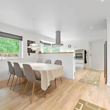 Ll235-tranekaer-kronens-have-13 別荘 Tranekær